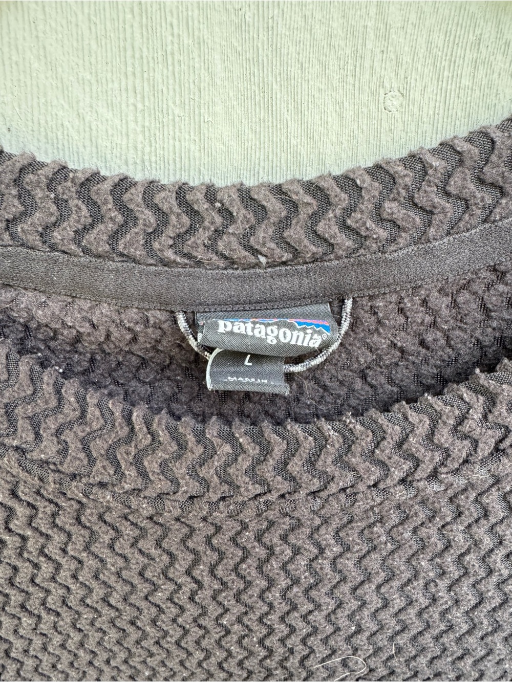 Patagonia R1 Long Sleeve Crewneck - Picture 2 of 3